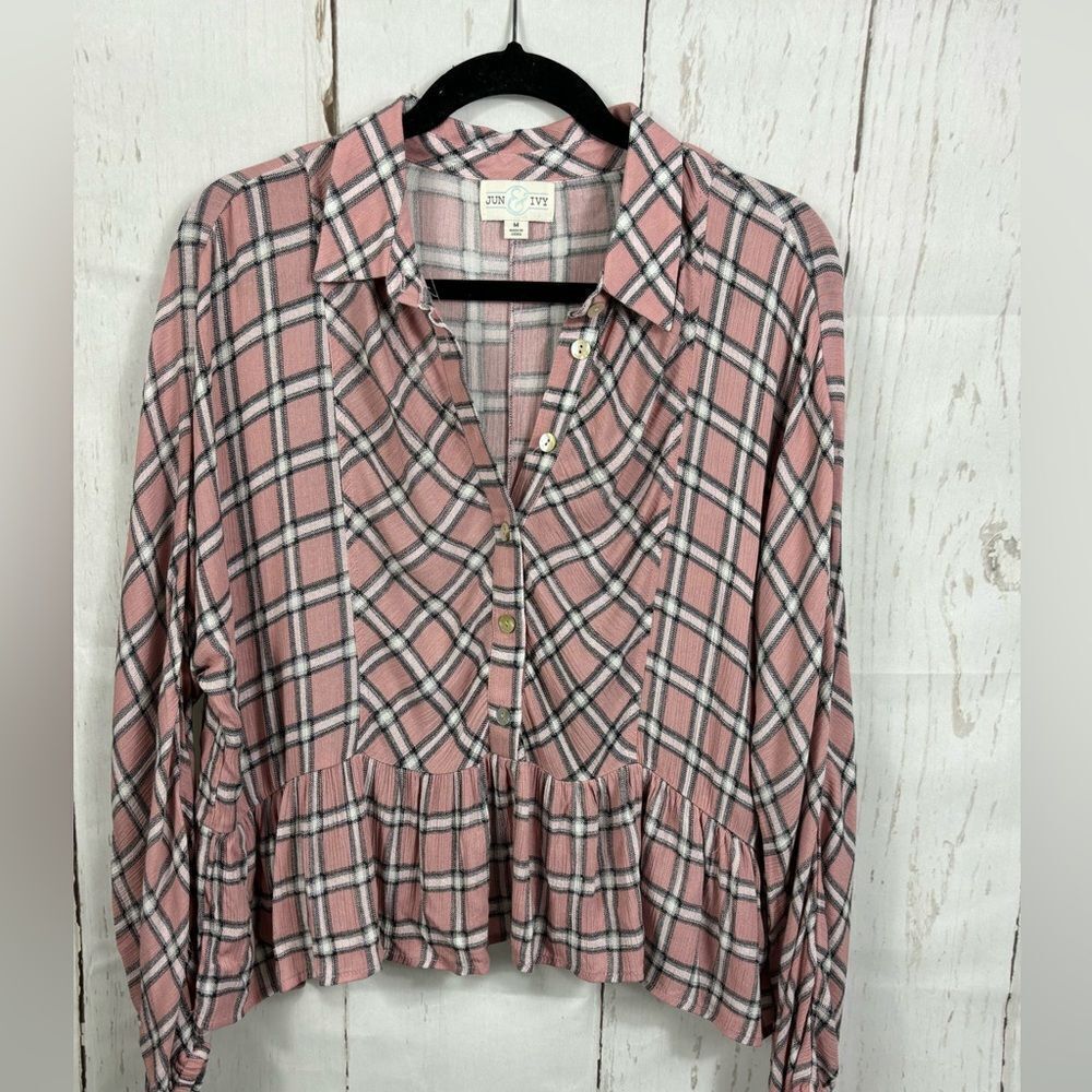 ‼️final must bundle‼️ Jun Ivy Blush Pink Checkered Blouse Shirt Ruffled